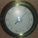 Analog hygrometer